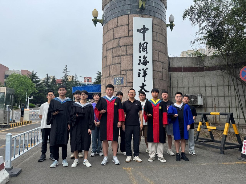 D:\百度云同步盘\21 学院网站\新闻稿\20260714 任为武\合影.jpg