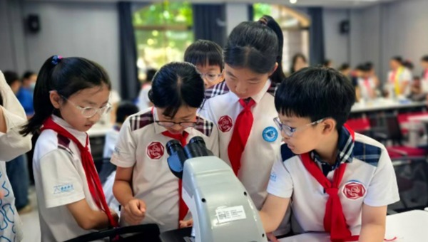 探索神奇的“糖密码”——中国海洋大学科技周科普活动顺利举行