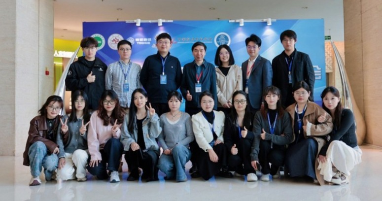医药学院师生参加2026中国海洋生物材料暨健康发展大会